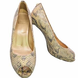 Stuart Weitzman Snake Print Peep Toe Heels 8.5 Beige Leather Pumps Shoes